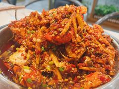 -凤凰路何眼镜香辣蟹(花果园店)