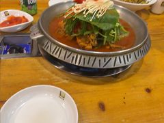 -喇喇排骨火锅·传统韩式脊骨汤(望京西园总店)