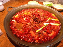 -四小区火锅·巷子里的重庆火锅(花照壁店)