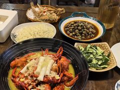 -聚汇三少·龙虾·中餐厅(莫邪路新天地店)