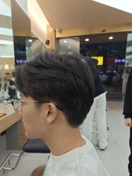 点击看大图 -川和潮人漂色·烫染·接发
