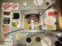 -海底捞火锅(高新万达店)