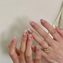 -LILY NAILS美甲美睫
