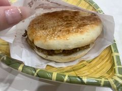 -穆得·老周家牛肉烧饼(普利街店)