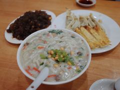 -西工饭庄快餐厅(西工小街店)