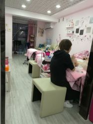 -吉吉靓甲美睫