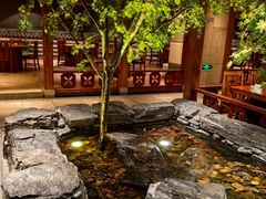 -萨拉伯尔(燕莎友谊商城店)