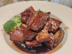 鲍鱼红烧肉-美林阁