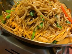 干锅野山笋-醉湘厨艺(才华街店)