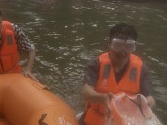 -雅鲁激流探险漂流