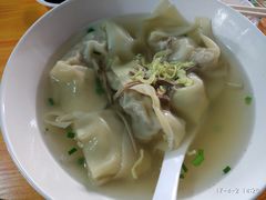 -忆秦园小笼包(惠山古镇总店)