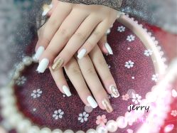 -JERRY日式美甲美睫纹绣工坊