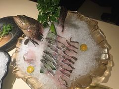 -余欢领鲜火锅(新街口店)