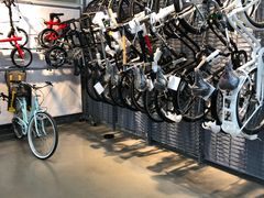 -迪卡侬(南二环店)