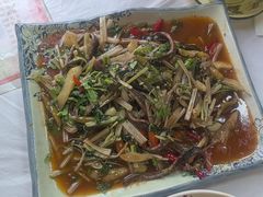 炒鳝丝-周鱼鳅饭店