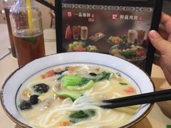 -蒙自源米线(虎门国际购物中心店)