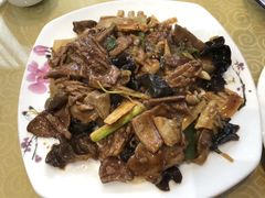 -春水锅贴·传统鲁菜(大明湖店)