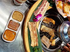 -玄希浪漫厨房·韩料烤肉(湖滨银泰in77店)