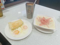 -香港新发烧腊茶餐厅(书城店)