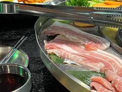 -哈哈碳都·牛肋条无限自助烤肉(宝龙店)