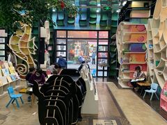 -钟书阁(松江泰晤士小镇店)