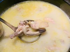 胡椒猪肚鸡-顺德公广东猪肚鸡·煲仔饭(白石洲店)