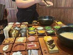 -银米·云南传统过桥米线(双廊黑金冠店)