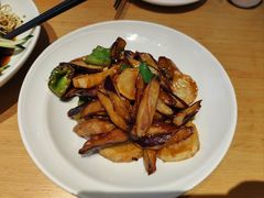 -关东小磨东北菜(上海长风大悦城店)