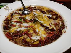 老坛酸菜录鱼-首秀·四川料理(星耀101店)