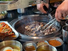 -韩烧牛中牛·甄选黑牛烤肉(黑金店)