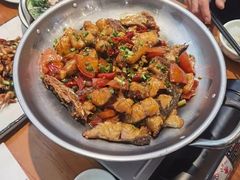-梁姐啤酒鱼(兴坪古镇店)