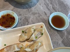 -小姜锅贴(凤凰街店)