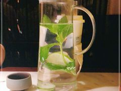 -绿茶餐厅(深圳龙华天虹购物中心店)