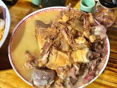 -老龙亭拉面店