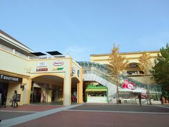 -COACH蔻驰(赛特奥特莱斯店)