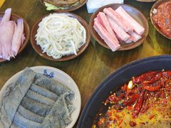-黄潇洒老火锅(九眼桥宏济巷店)