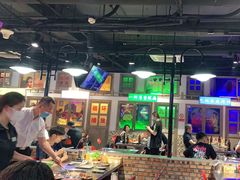 -马路牙子烧烤音乐酒馆(望京店)