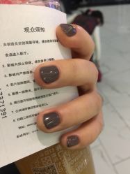 -悦指间美甲美睫
