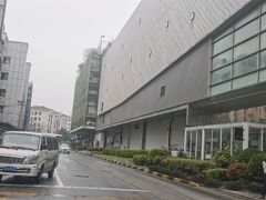 -大宁国际商业广场-地下停车库