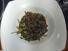 -马路边上·小海鲜烧烤(八一路店)