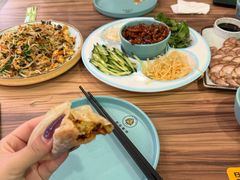 -合合春饼·酱骨·东北菜(潘家园店)