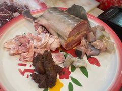 -老刘生态大鱼坊铁锅炖鱼(赛马场店)