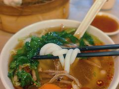 -佬钱湾仔(衣裳街店)