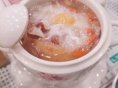 川贝枇杷炖雪梨-捷信牛奶甜品世家(学府店)