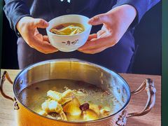 -一席地·本地鸡窝·杭帮鸡火锅(萧山银隆百货店)