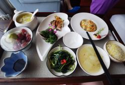 -馨月汇·一悦馨香月子中心(前滩店)