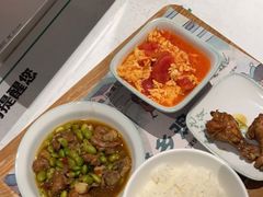 -老乡鸡(上海白玉兰广场店)