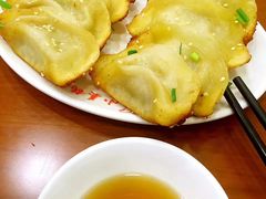 -小姜锅贴(凤凰街店)