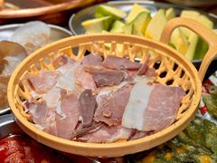 -洱火云南酸菜牛肉火锅(石景山当代商城店)