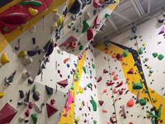 -问山MountQuest攀岩馆